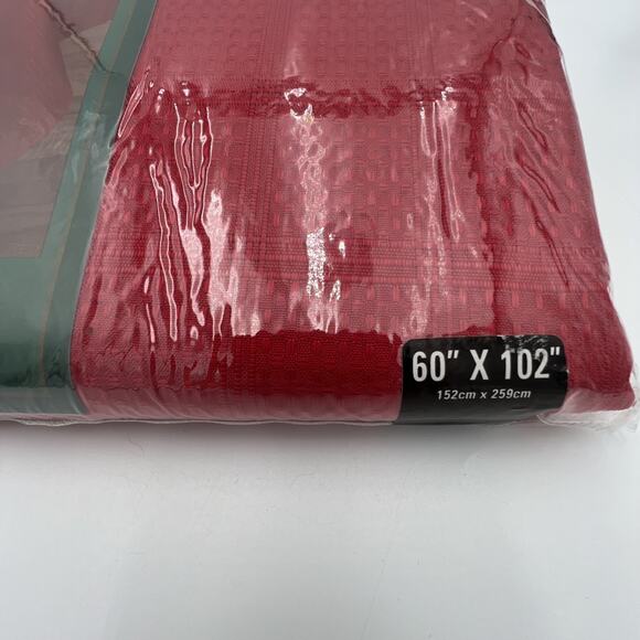 New - Tobin Home Fashions Holiday Fabric Tablecloth 60 x 102” Oval - Picture 4 of 16